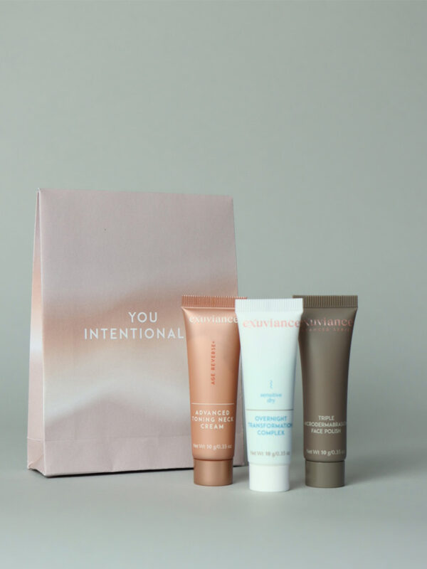 exuviance_treat_me_kit_900_x_1200_px.jpg